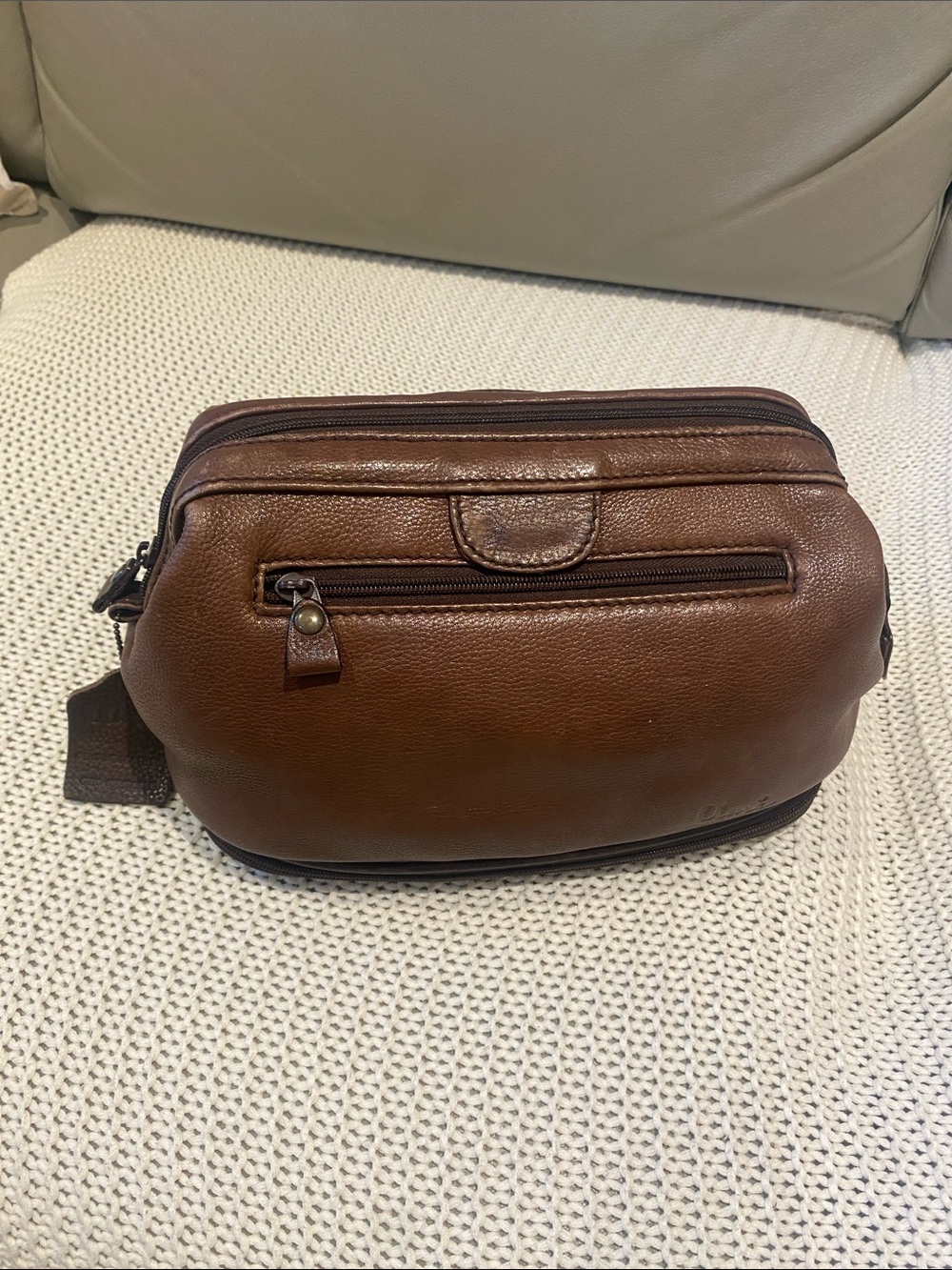 Umi brown toiletry bag